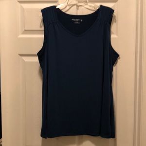 Blue/teal Susan Graver Tank.